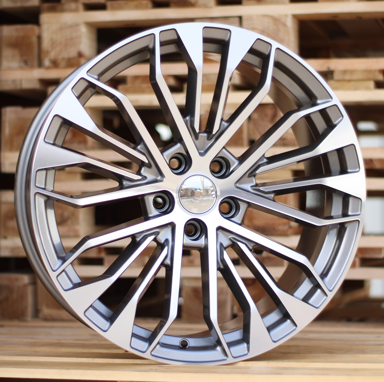 ABY1096SP ALU FELGA AUDI 5X112 19" ABY1096SP ET43 SIVA POLIRANA - Slika 1