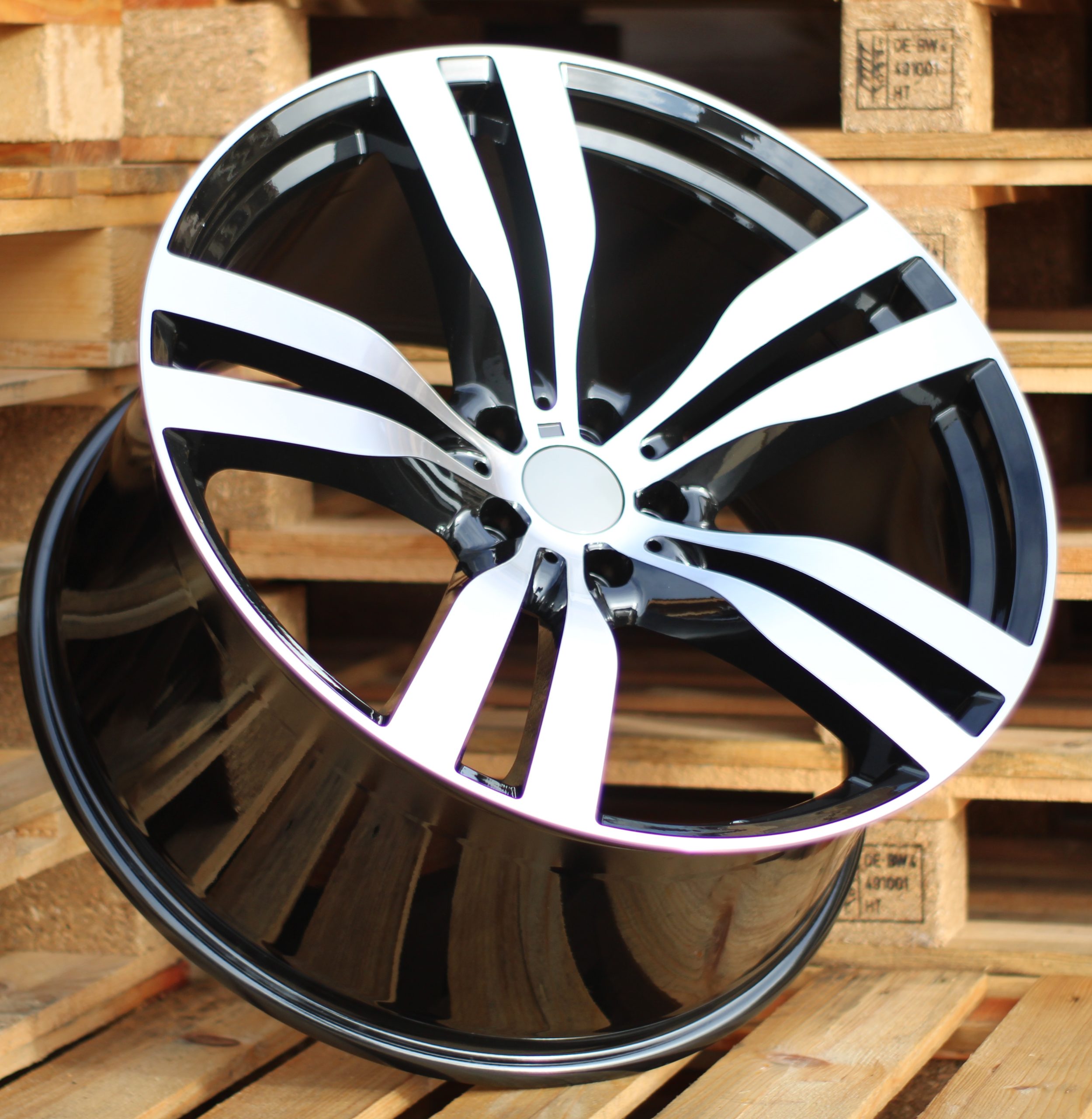 BHE5175CP-scaled ALU FELGA BMW 5X120 22" BHE5175CP ET37 CRNA SA POLIRANIM - Slika 1