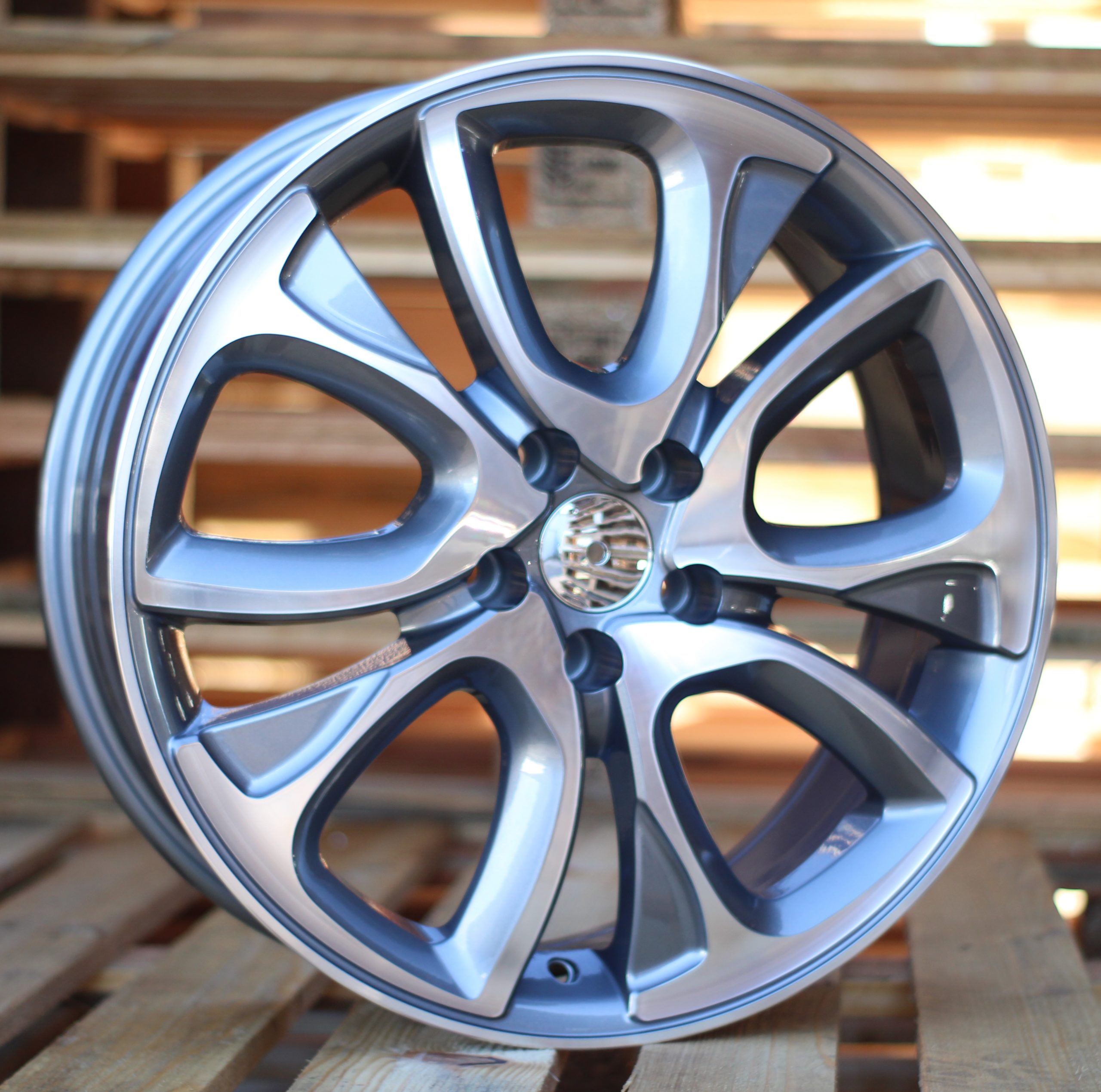 CBY124SP-scaled ALU FELGA CITROEN 5X108 18" CBY124SP ET32 SIVA SA POLIRANIM - Slika 1