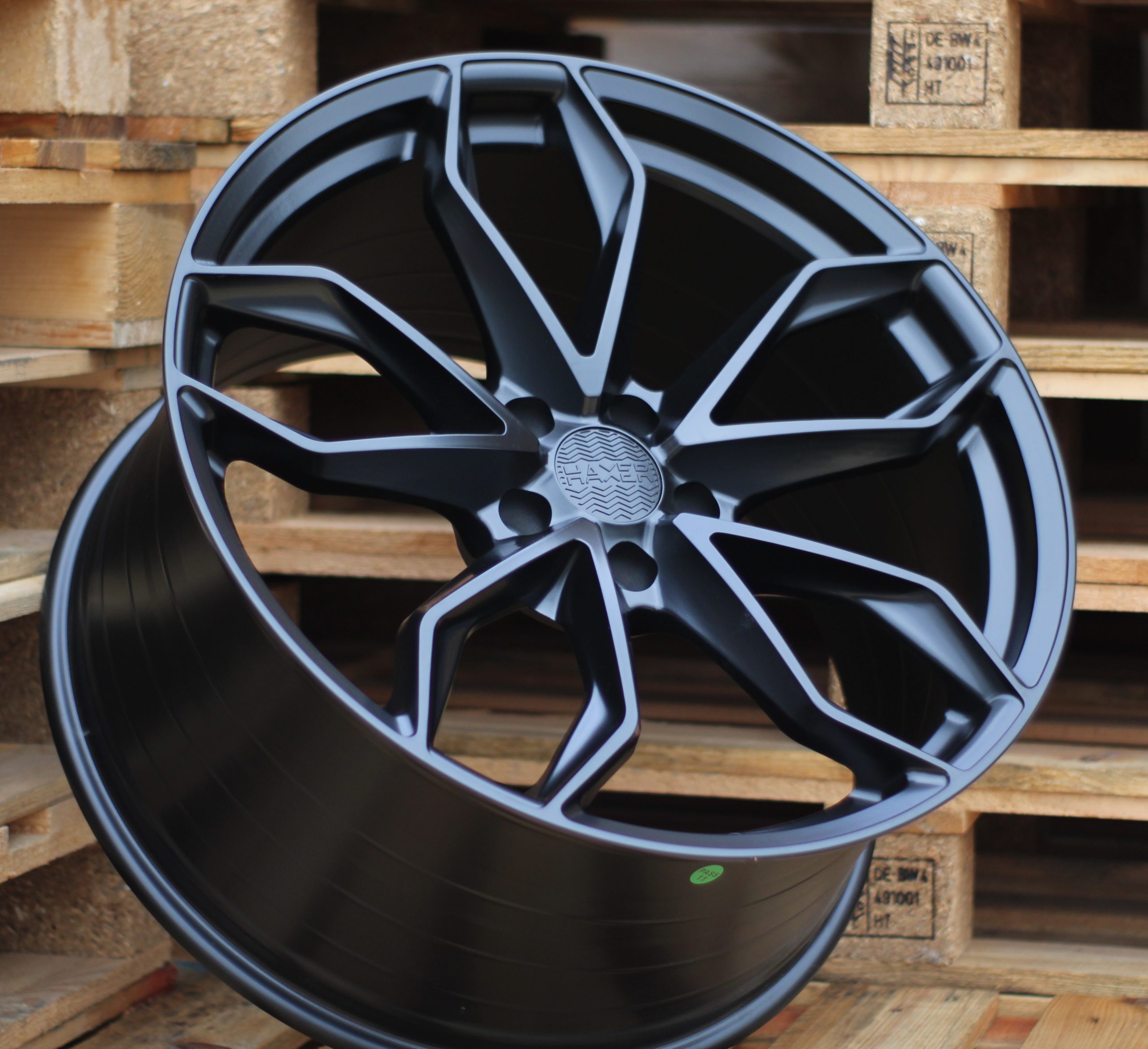 HX021CM-scaled ALU FELGA HAXER 5X112 21" HX021CM ET38 CRNA POLUMAT - Slika 1