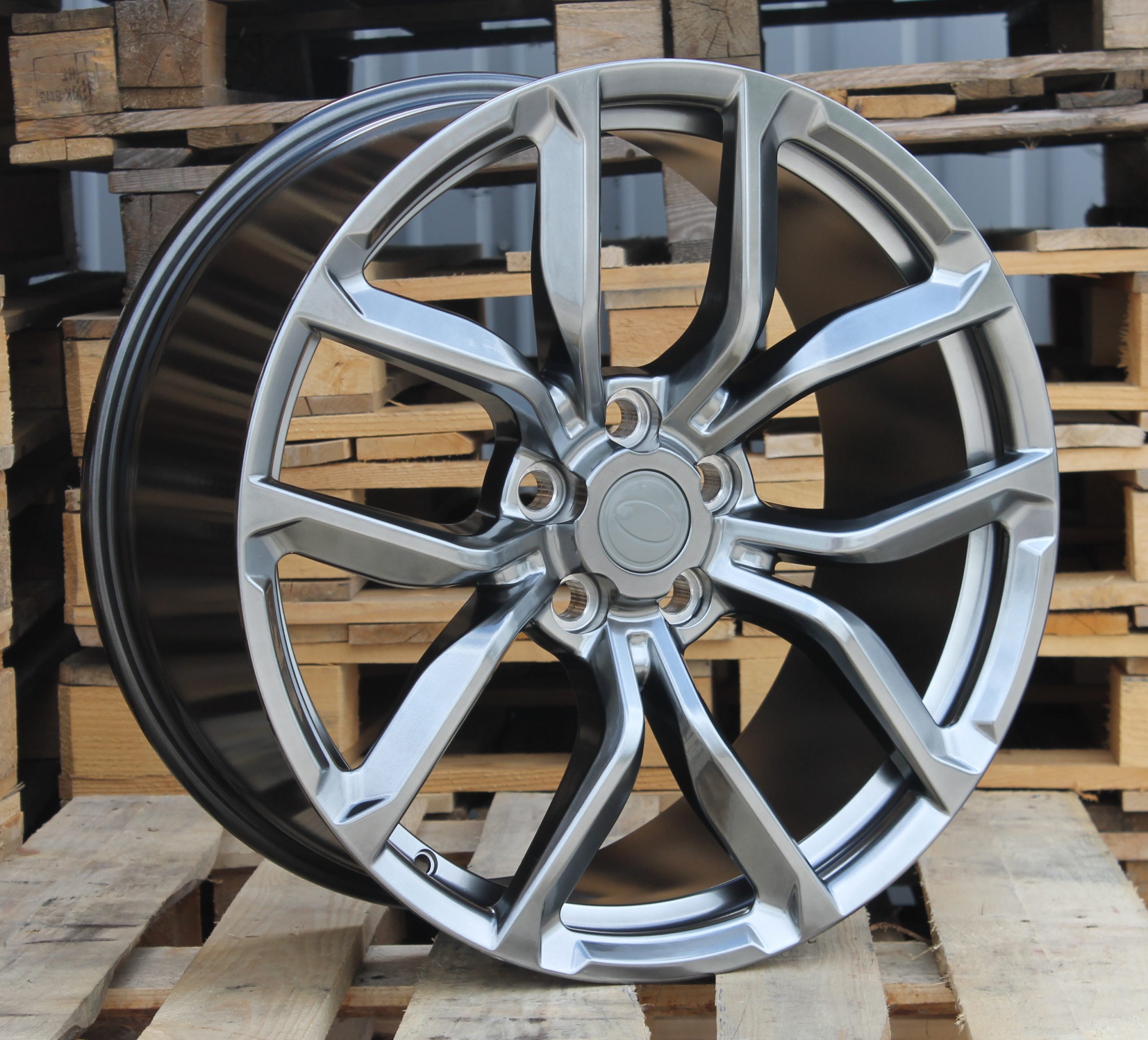 LRXFE328TS-scaled ALU FELGA LAND ROVER 5X120 20" LRXFE328 ET45 TAMNO SJAJNA - Slika 1