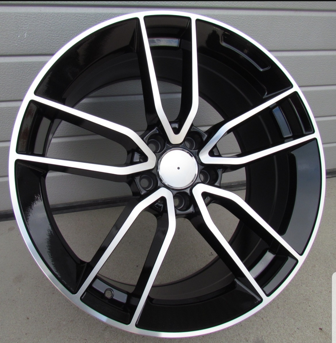 MBK5461CP-1 ALU FELGA MERCEDES 5X112 20" MBK5610CP ET30 CRNA SA POLIRANIM - Slika 1